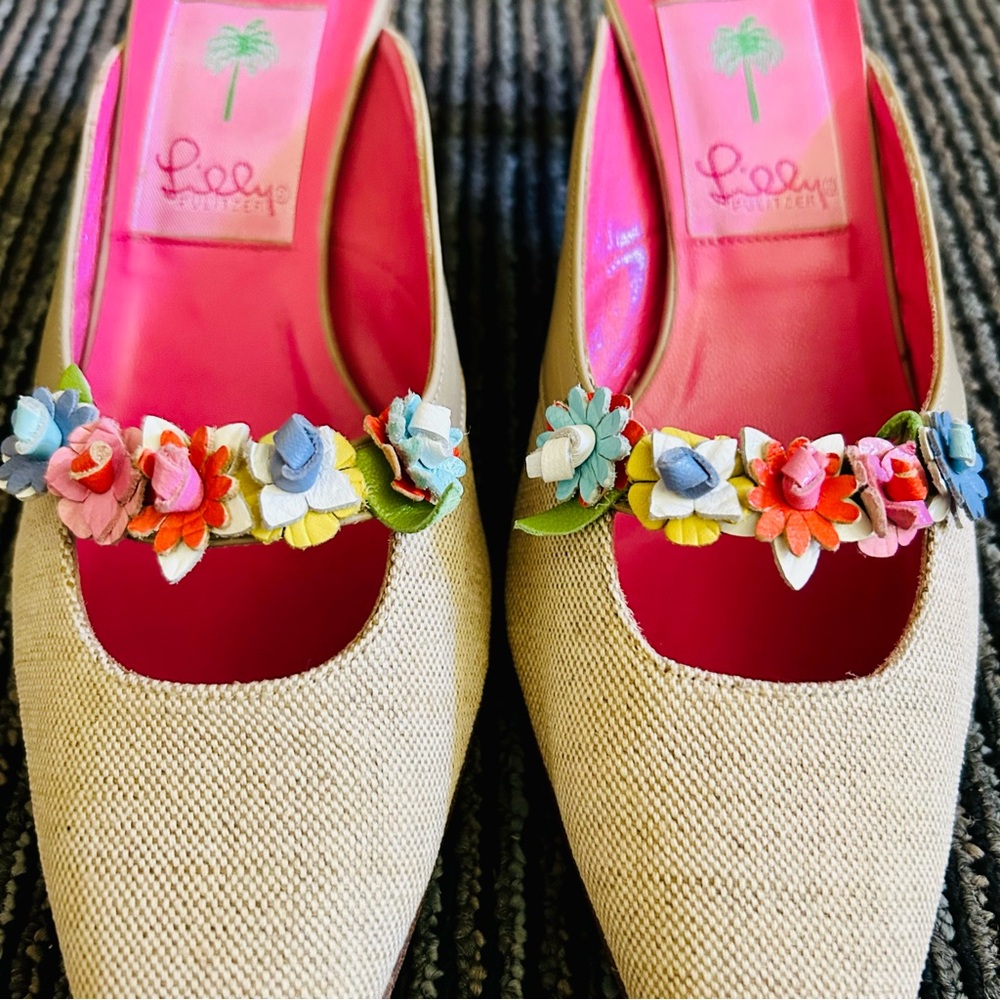 Lilly Pulitzer Natual Linen Lucky Flowers Pointed Toe Kitten Heel Mules size 6 M - Picture 3 of 15